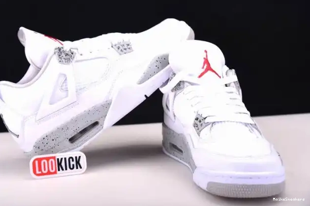 MaikeSneakers Jordan Retro (2021) 4 CT8527-100 White Oreo 0412